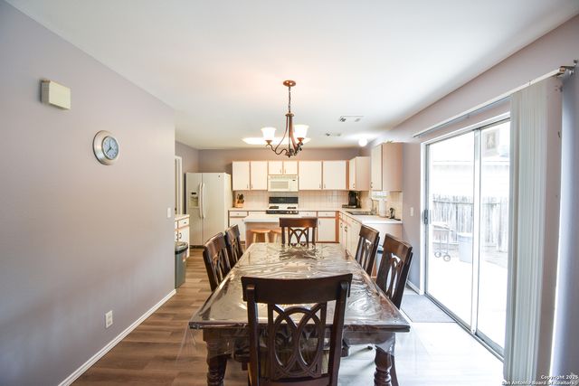 10310 Mission Crk, Converse, TX 78109