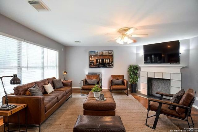 10310 Mission Crk, Converse, TX 78109