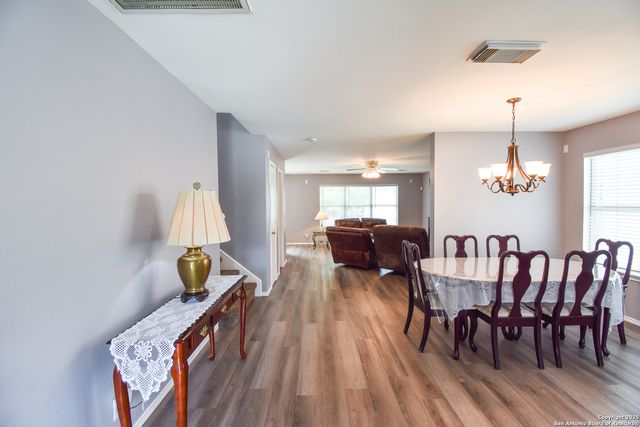 10310 Mission Crk, Converse, TX 78109