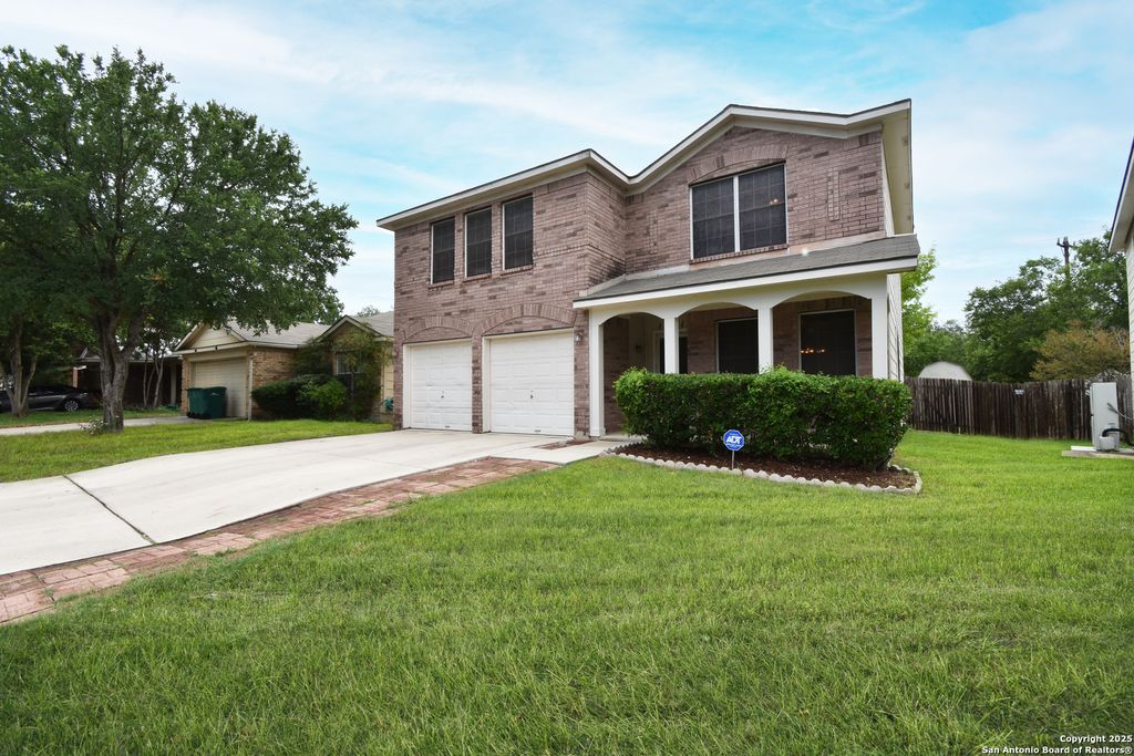 10310 Mission Crk, Converse, TX 78109