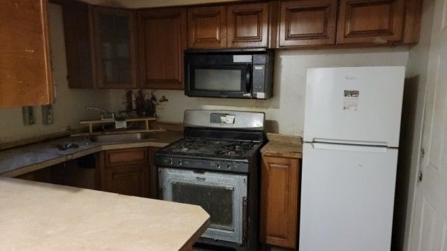 15622 Millard Avenue, Markham, IL 60428