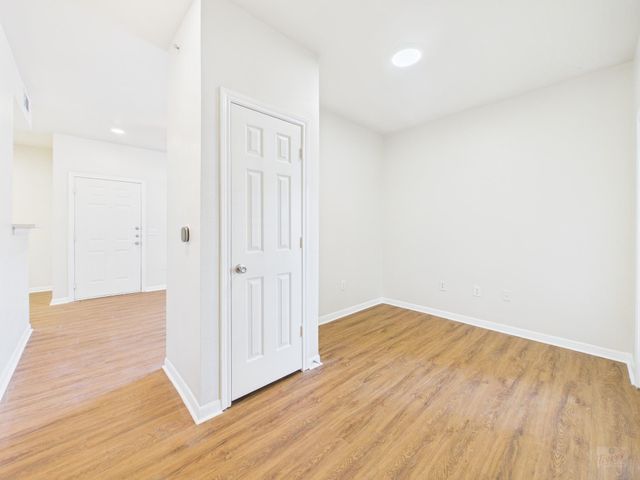 2320 Gracy Farms LN 323, Austin, TX 78758