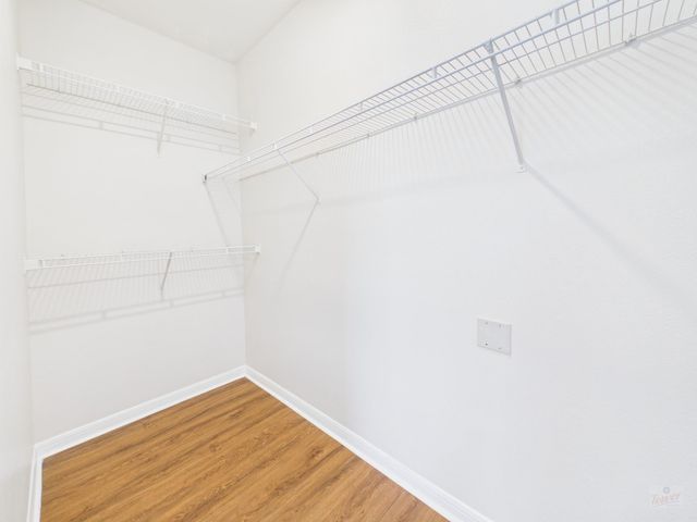 2320 Gracy Farms LN 323, Austin, TX 78758