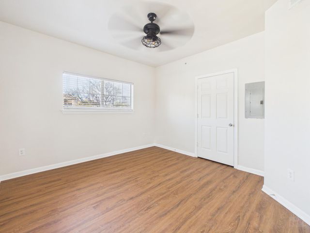 2320 Gracy Farms LN 323, Austin, TX 78758