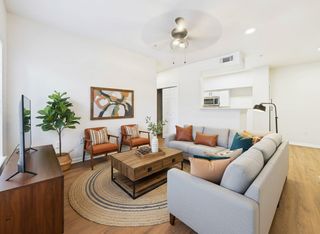 2320 Gracy Farms LN 323, Austin, TX 78758