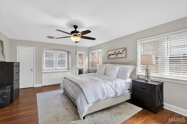 216 Elm Avenue, Glendale, MO 63122