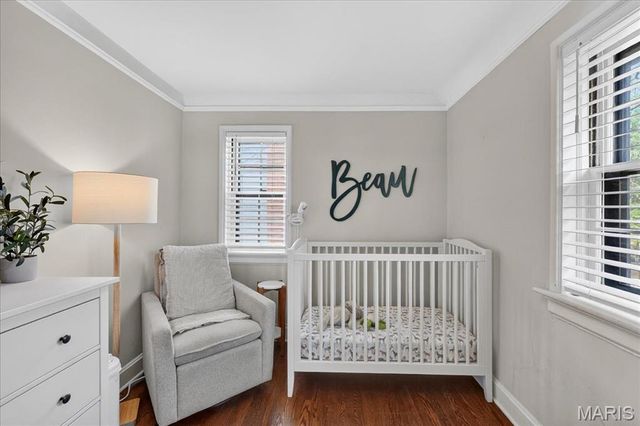 216 Elm Avenue, Glendale, MO 63122