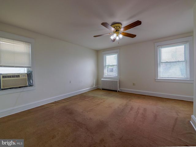 517 9TH AVE, Prospect Park, PA 19076