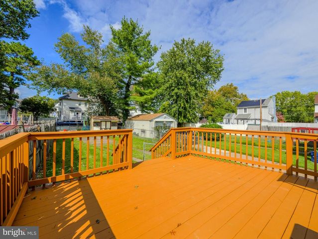517 9TH AVE, Prospect Park, PA 19076