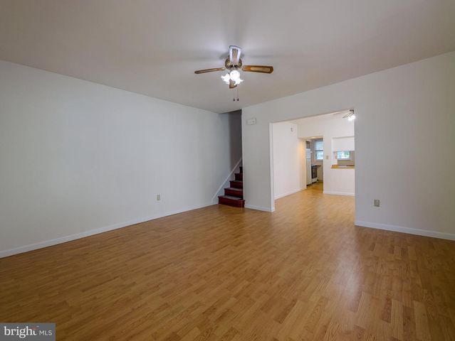 517 9TH AVE, Prospect Park, PA 19076