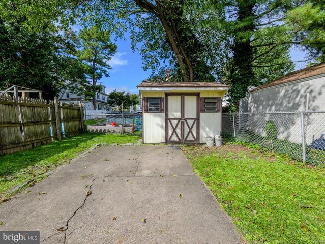 517 9TH AVE, Prospect Park, PA 19076