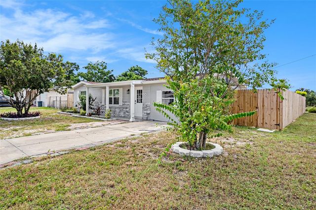 4744 GUARDIAN AVE, Holiday, FL 34690