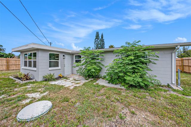 4744 GUARDIAN AVE, Holiday, FL 34690