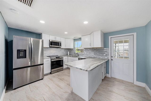 4744 GUARDIAN AVE, Holiday, FL 34690