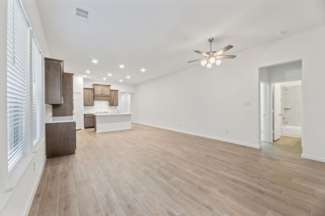 9225 Buckeye Bend, Little Elm, TX 75068
