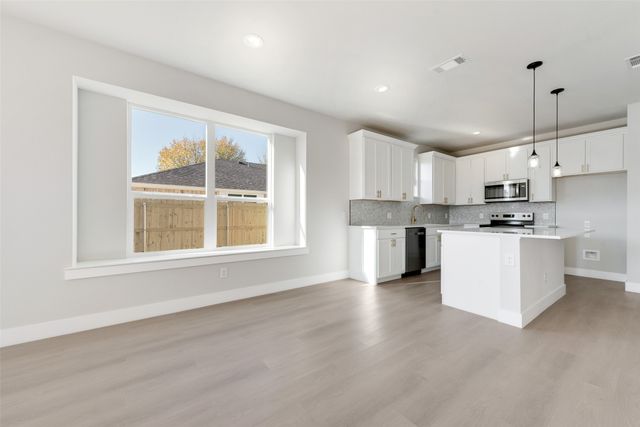 534 Elm Street, Forney, TX 75126