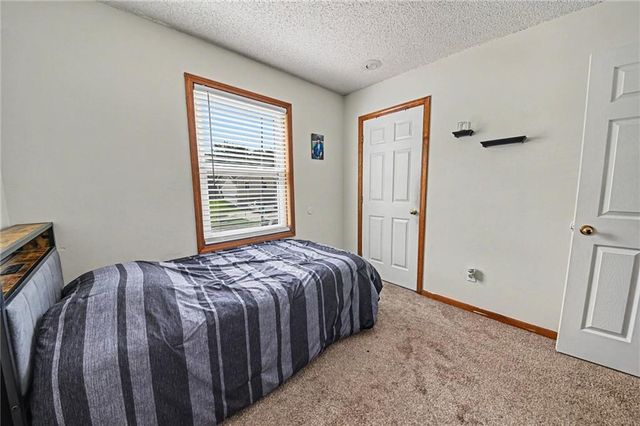 4123 N Troost Avenue, Kansas City, MO 64116