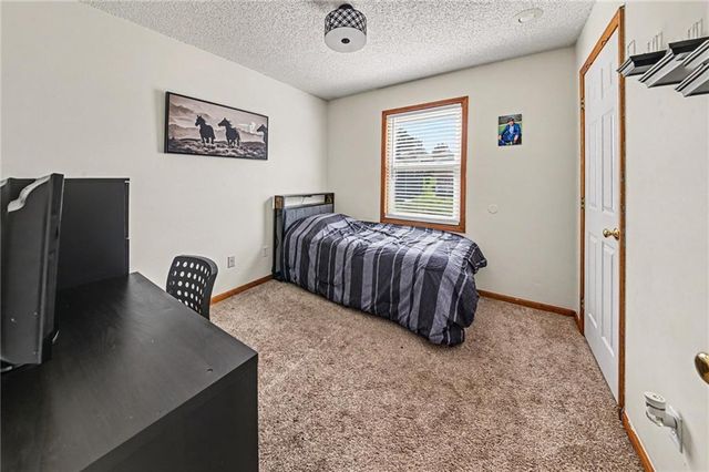4123 N Troost Avenue, Kansas City, MO 64116