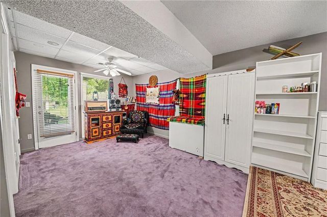 4123 N Troost Avenue, Kansas City, MO 64116