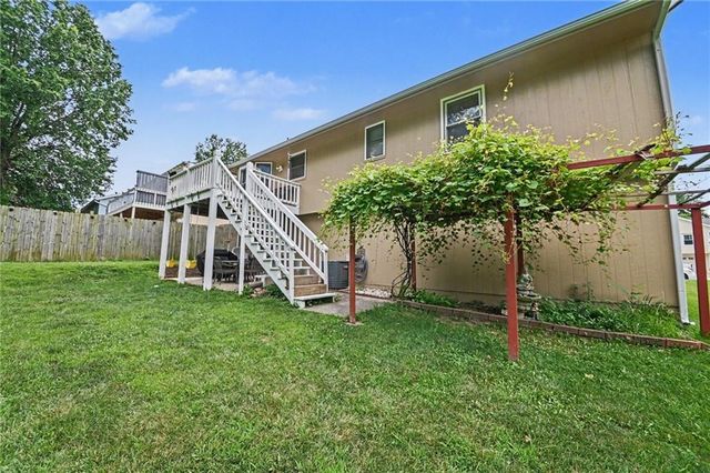 4123 N Troost Avenue, Kansas City, MO 64116