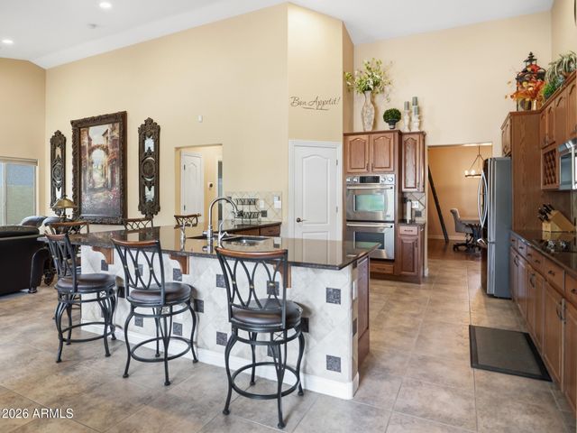 9828 W JASMINE Trail, Peoria, AZ 85383