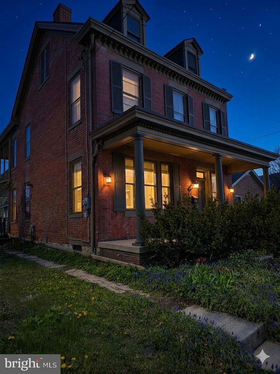 304 S WEST ST, Carlisle, PA 17013