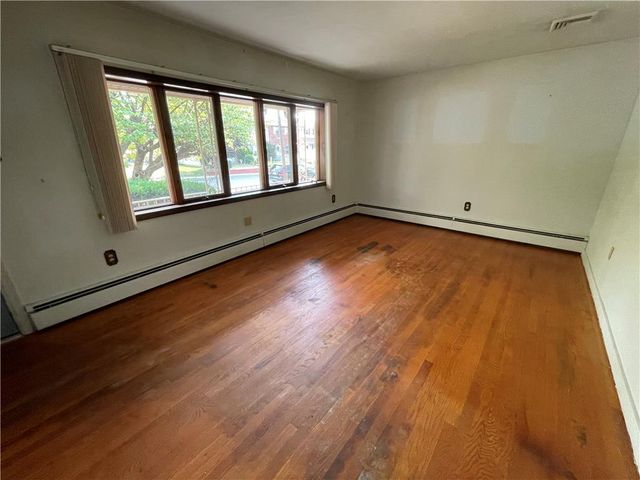 884 North Kearney Street, Allentown City, PA 18109