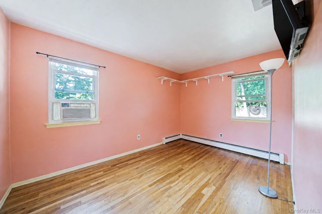 128 Avenue B, Holbrook, NY 11741