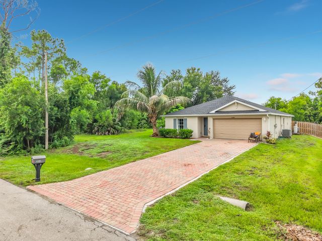 4306 NE 24TH Place, Cape Coral, FL 33909