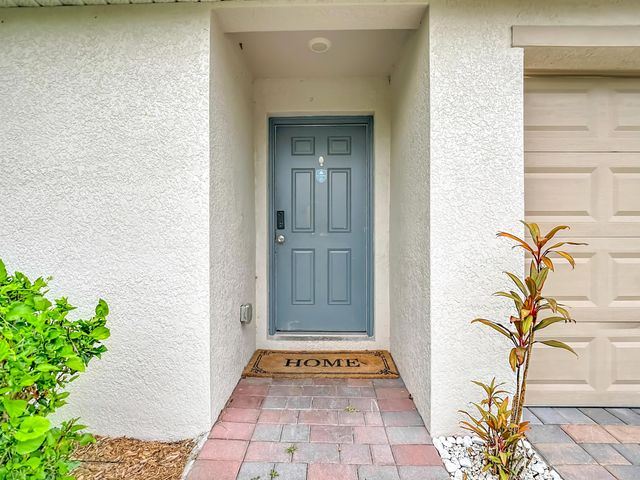 4306 NE 24TH Place, Cape Coral, FL 33909
