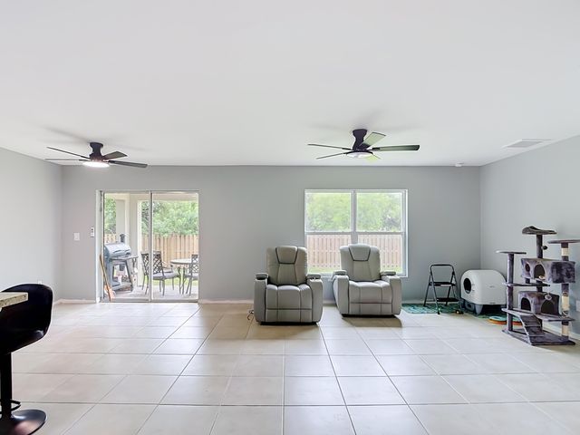 4306 NE 24TH Place, Cape Coral, FL 33909