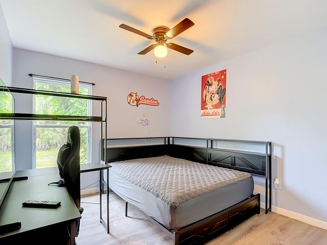 4306 NE 24TH Place, Cape Coral, FL 33909