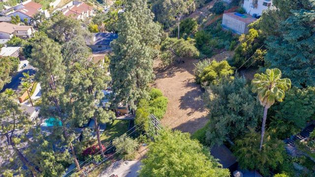 3320 Landa Street, Los Angeles, CA 90039