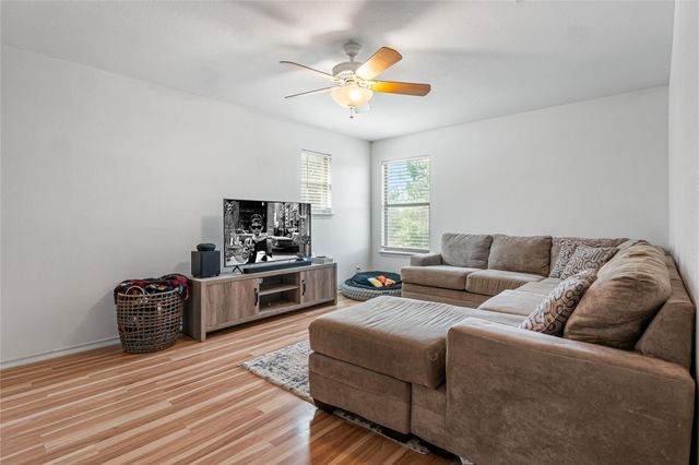 8936 Milton Lease DR, Austin, TX 78747
