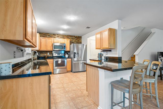 8936 Milton Lease DR, Austin, TX 78747