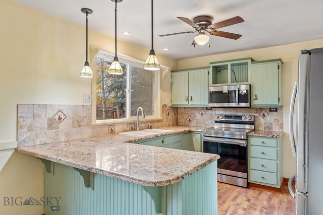 15 Chinook Trail, Bozeman, MT 59718