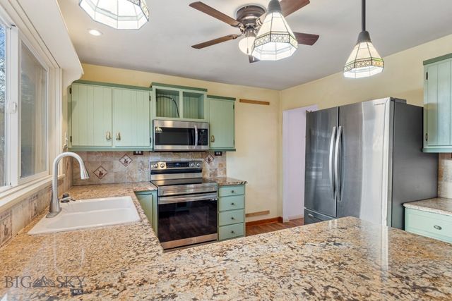 15 Chinook Trail, Bozeman, MT 59718