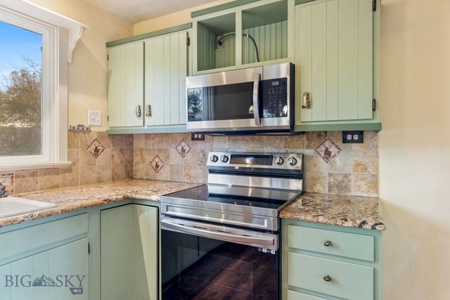 15 Chinook Trail, Bozeman, MT 59718