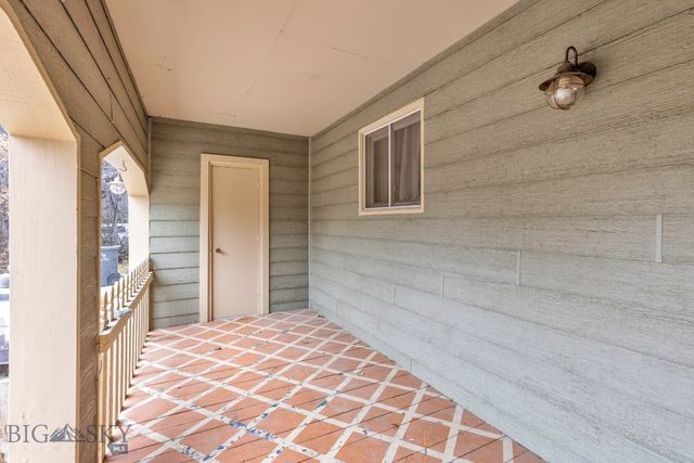 15 Chinook Trail, Bozeman, MT 59718