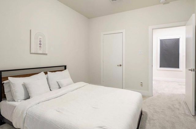 10211 Las Nubes Avenue, Houston, TX 77075