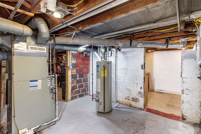 1236 Orchard Drive, Ames, IA 50010