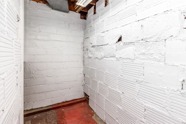 1236 Orchard Drive, Ames, IA 50010
