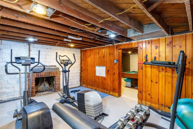 1236 Orchard Drive, Ames, IA 50010