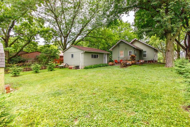 1236 Orchard Drive, Ames, IA 50010