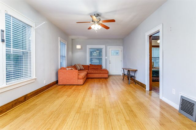 1236 Orchard Drive, Ames, IA 50010