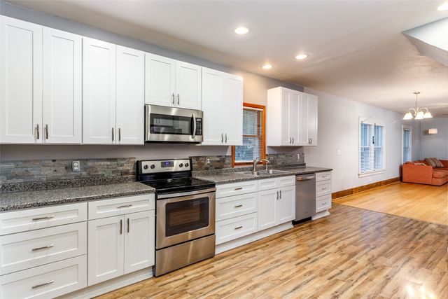 1236 Orchard Drive, Ames, IA 50010