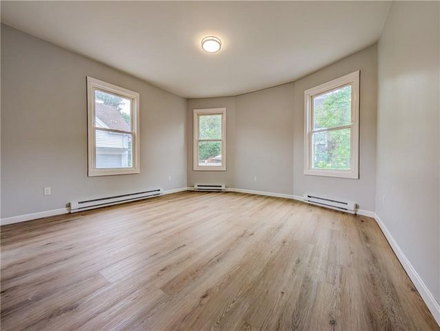 99 Walnut Street 1B, East Providence, RI 02914