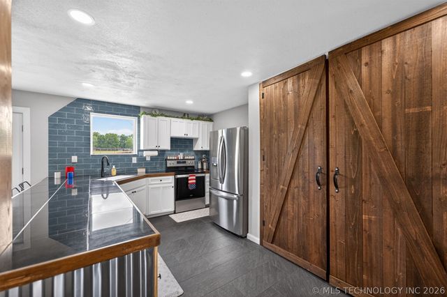 29184 S 4170 Road, Inola, OK 74036