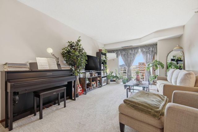 66 9th Street E 1510, Saint Paul, MN 55101