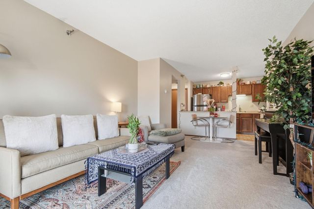 66 9th Street E 1510, Saint Paul, MN 55101